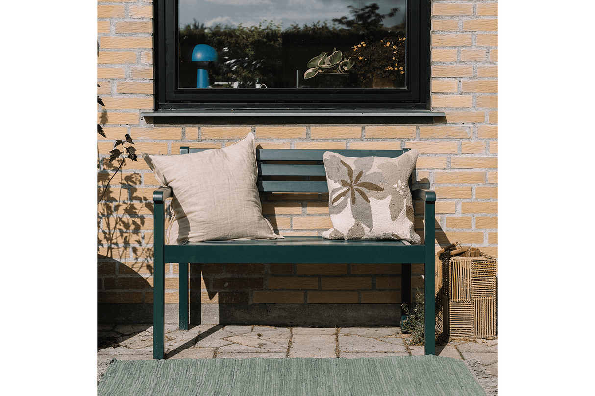 Adelaide Bank 108 cm