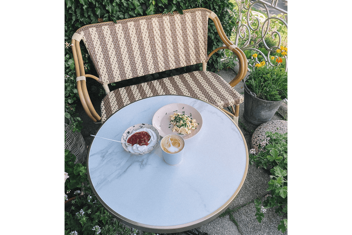 Madeleine Cafétisch aus Sinterstein und Gusseisen Ø60 cm