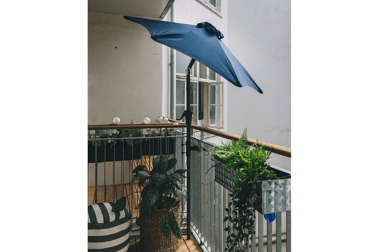 Frida Balkonsonnenschirm mit Hebe und Kippfunktion Ø160 / Ø200 cm
