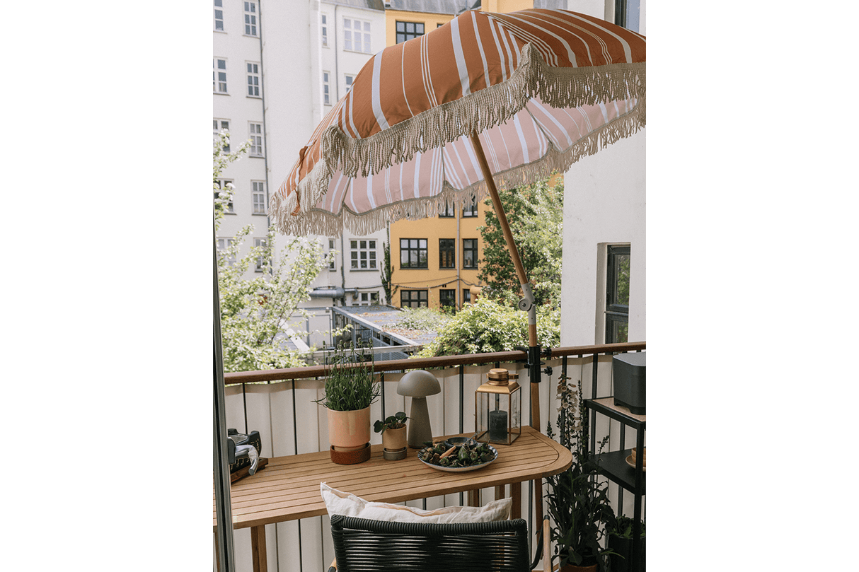 Stine Sonneschirm mit Streifen und Kippfunktion Ø155 / Ø160 cm