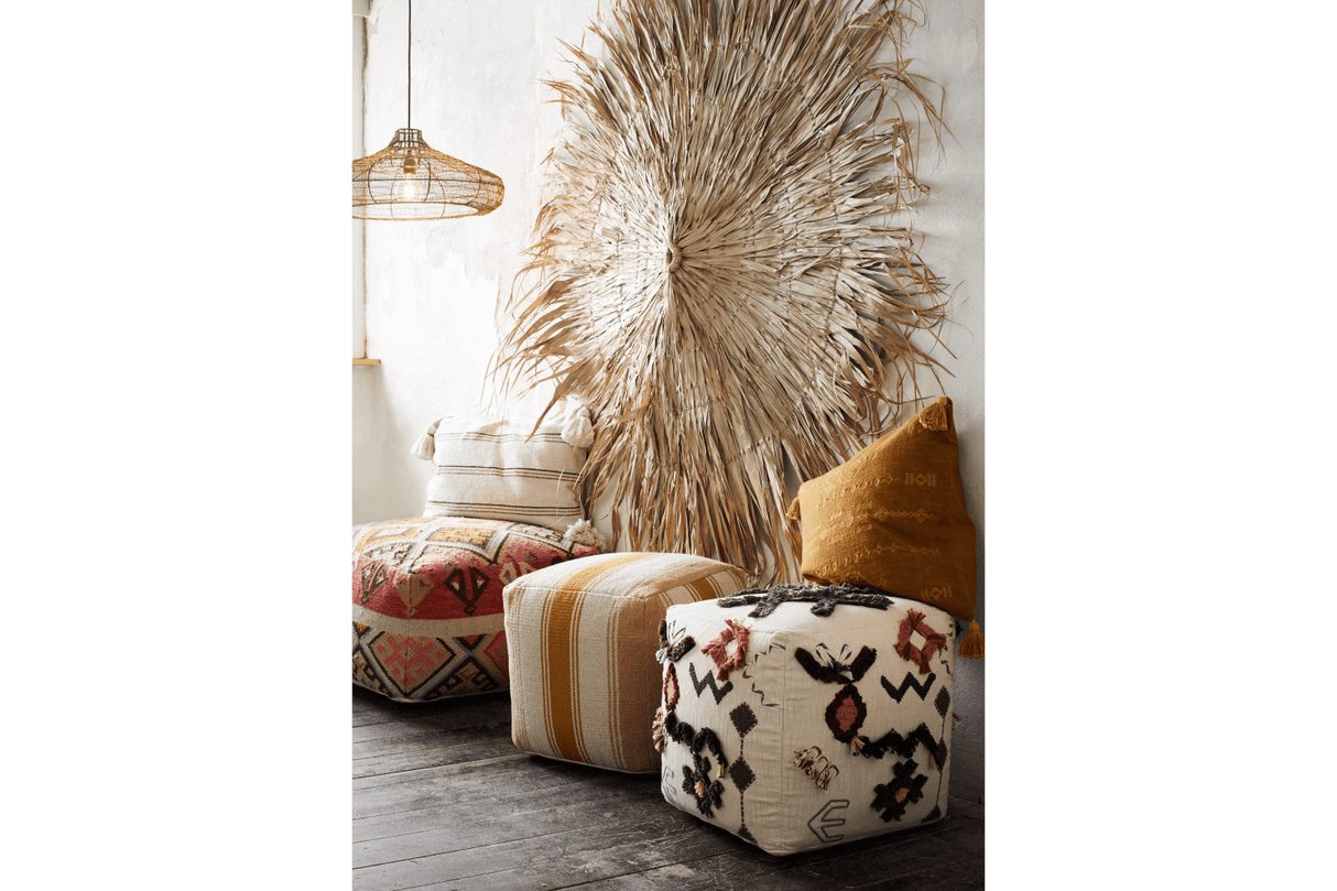 Kissenbezug mit 3 farbigen Streifen und Quasten 40 x 60 cm