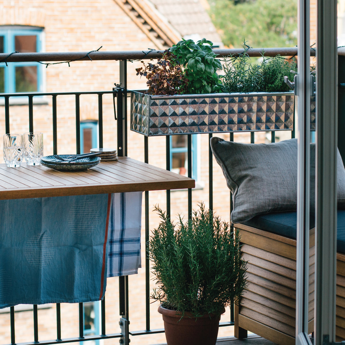 Haben Sie einen kleinen Balkon? –