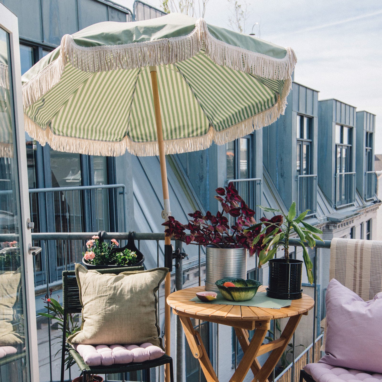 Gut zu wissen  – und zu messen, vor dem Sonnenschirmkauf