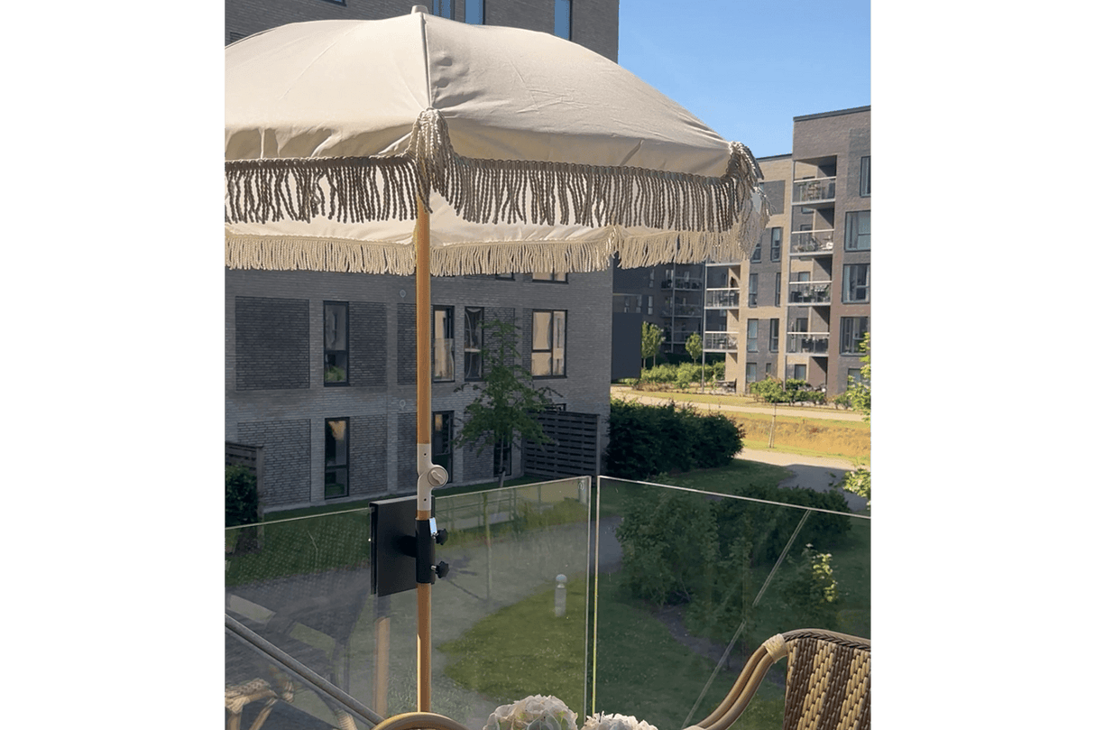 Bram Sonnenschirmhalter für Glasbalkon