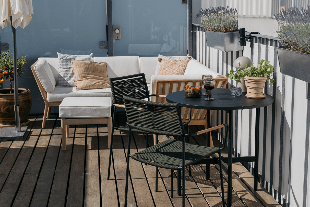 Freja Flechtstuhl mit Armlehne