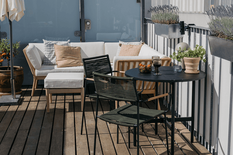 Freja Flechtstuhl mit Armlehne