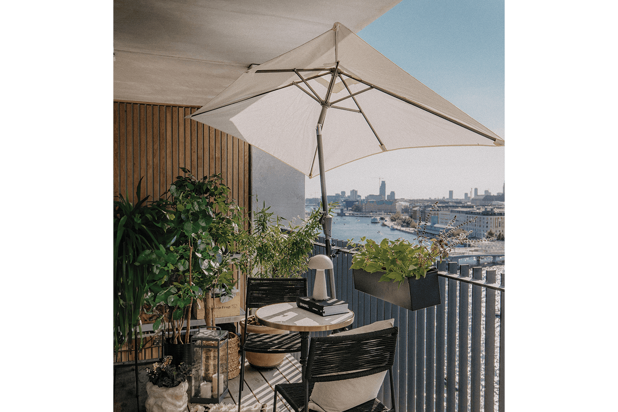 Frida rechteckiger Sonnenschirm mit Hebe und Kippfunktion 140 x 220 cm