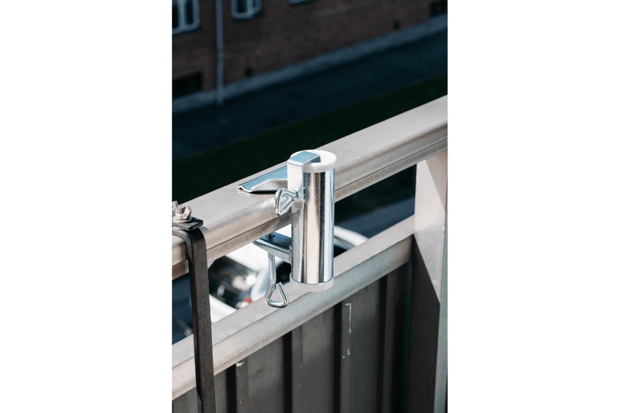 Smart Sonnenschirmhalter