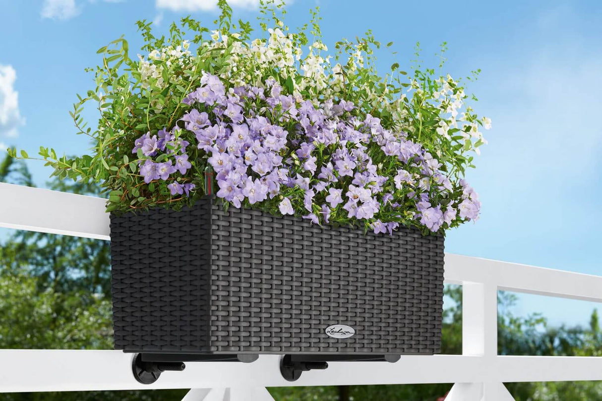 Halterung für Lechuza Balkonkasten