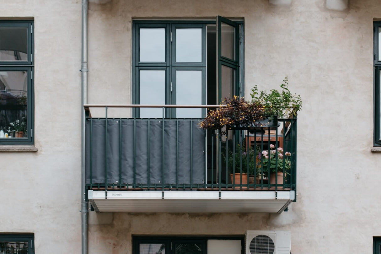 Sonnensegel für Balkone nach Maß - Stoff mit 10 Jahren Garantie