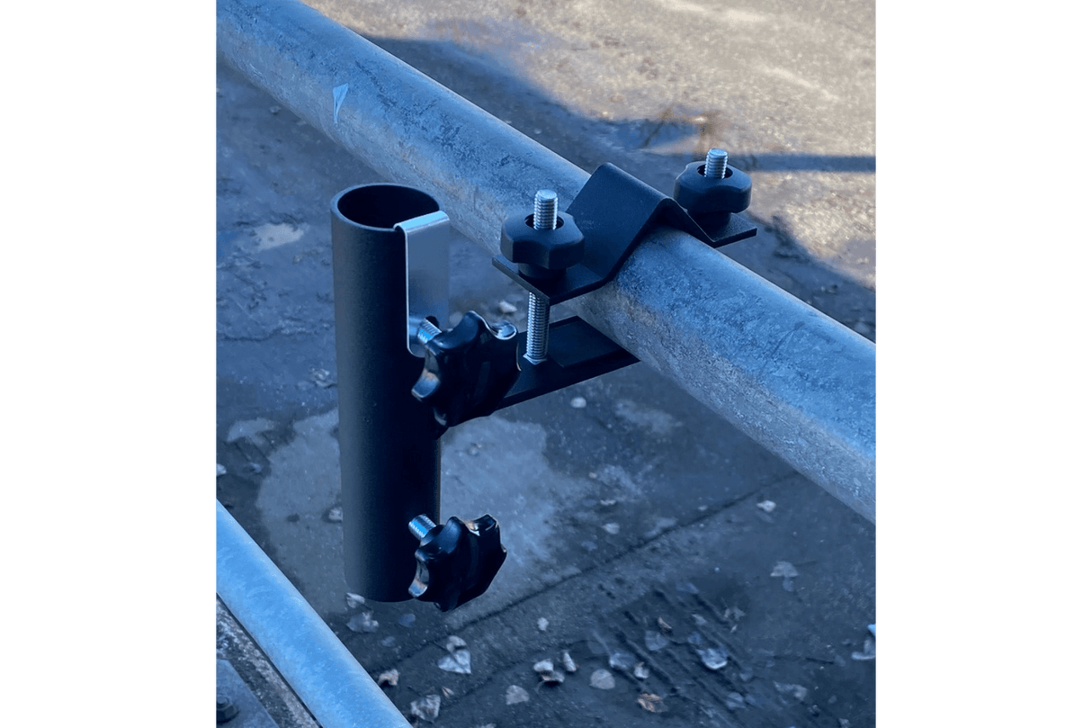 Rune Sonnenschirmhalter für rundes Geländer