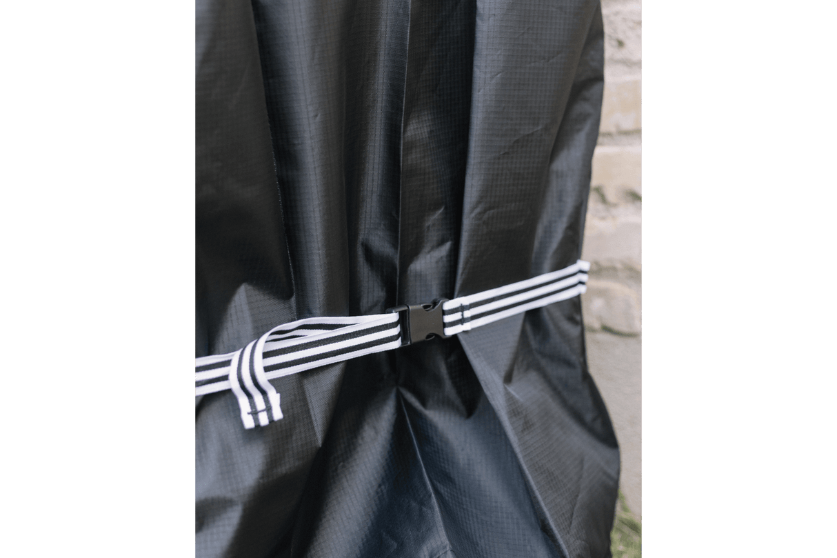 Solid Möbel Schutzhülle 102 x 75 x 75 cm