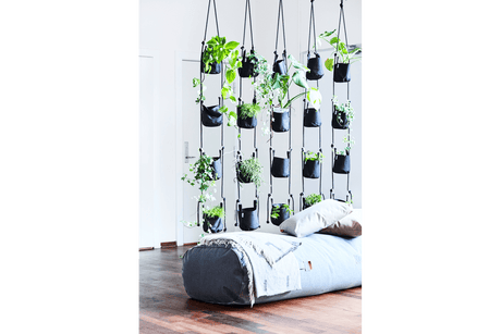 Vertikal hängende Blumentopfe für Wand und Decke